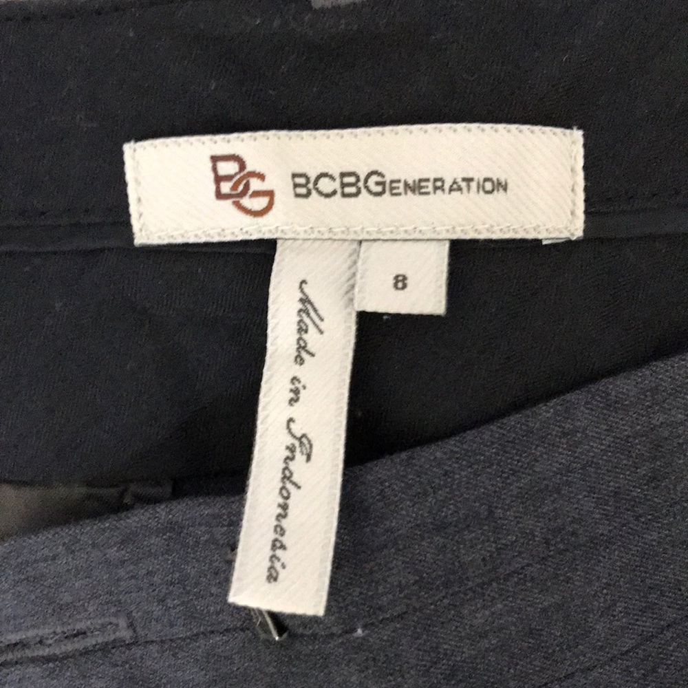 BCBGeneration charcoal pants size 8 - Picture 5 of 8